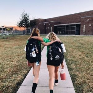 Meet your Posher, Sasavannah